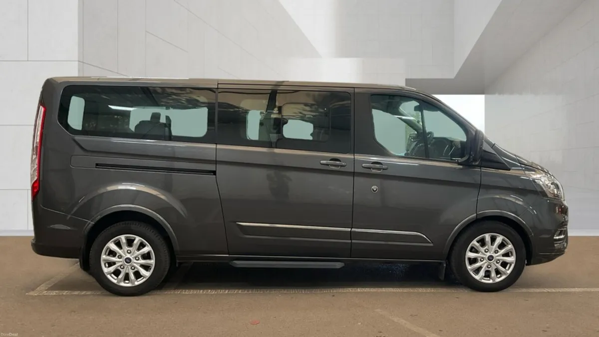 Ford Tourneo 2022 - Image 5