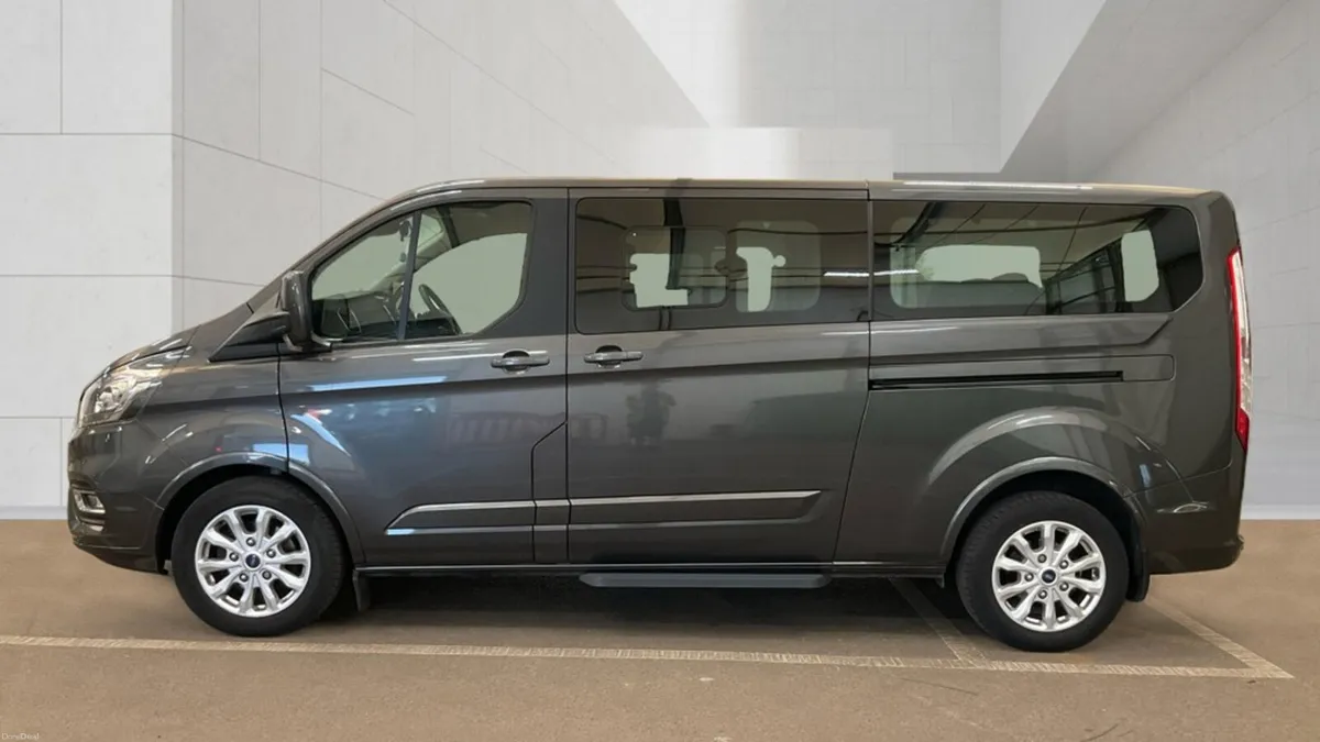 Ford Tourneo 2022 - Image 6