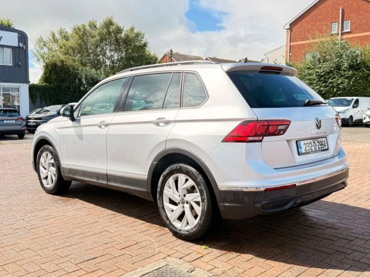 Volkswagen Tiguan Life 2.0tdi M6F 122HP 5 - Image 5