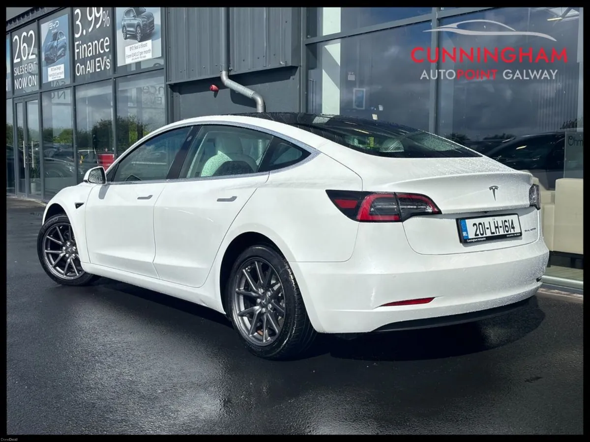 Tesla Model 3 Long Range Dual Motor AWD - Image 2