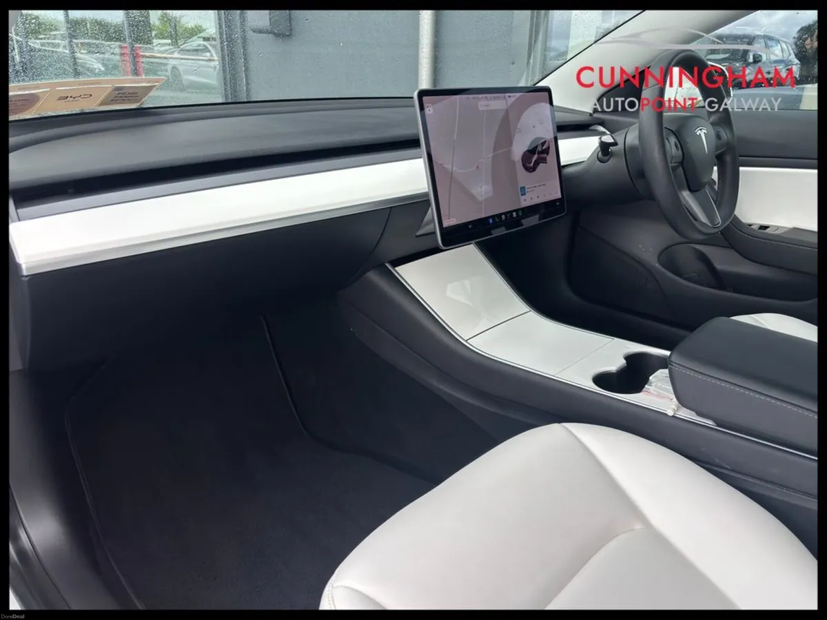 Tesla Model 3 Long Range Dual Motor AWD - Image 6