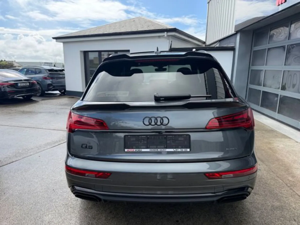 Audi Q5 TFSI E S LINE BLACK EDITION QUATTRO - Image 3