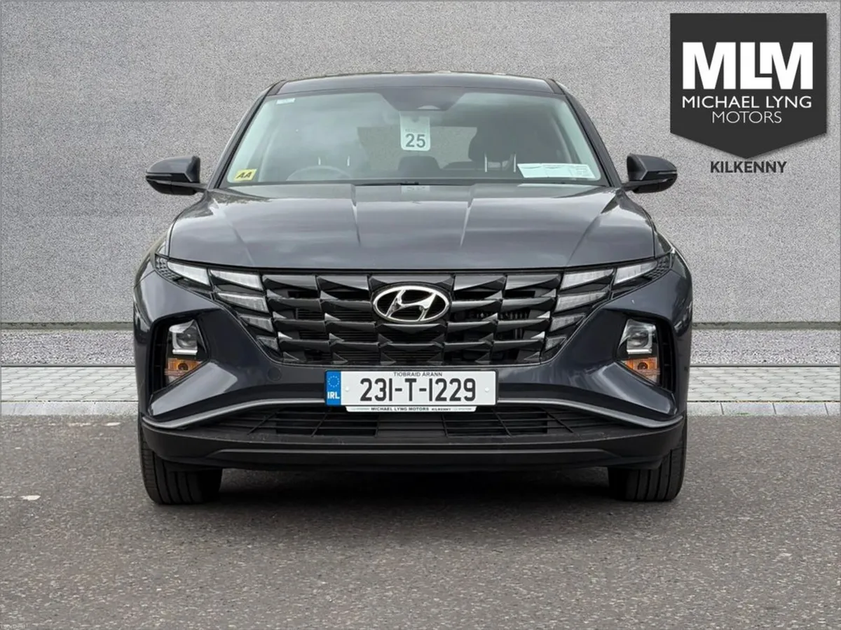 Hyundai Tucson 2WD Executive Plus HEV Auto - Image 2
