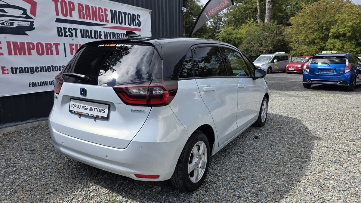 Honda Fit 2021 low Milage - Image 3