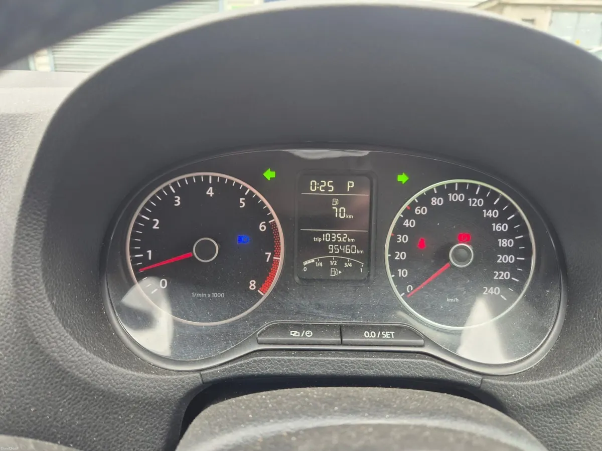 Volkswagen Polo 2013 - Image 4