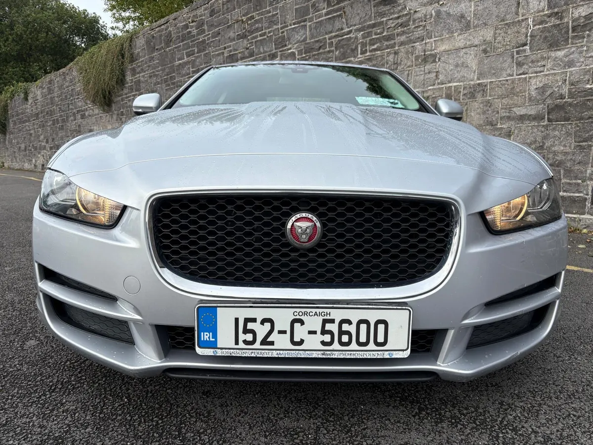 Jaguar XE  FSH! Trade ins welcome! Warranty! - Image 5