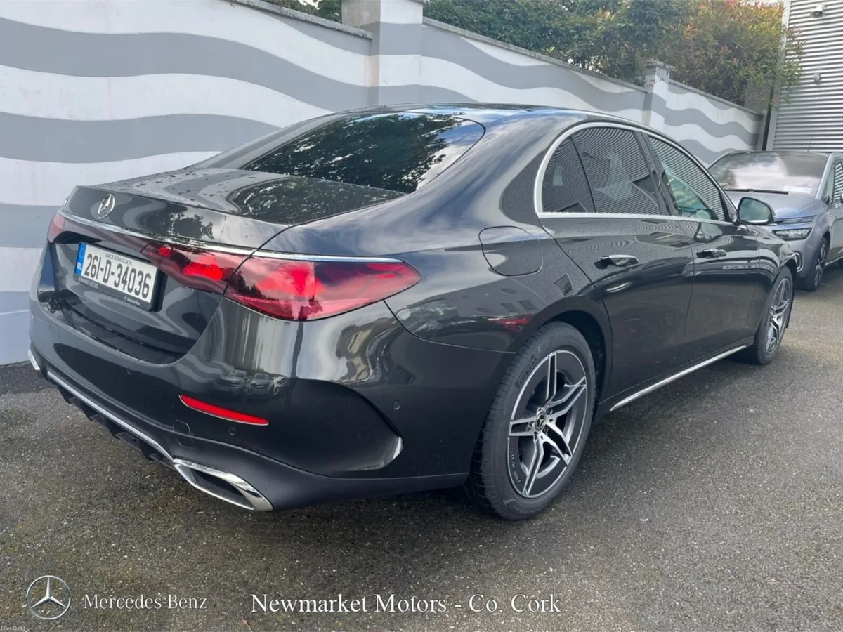 Mercedes-Benz E-Class E220d AMG LINE PLUS PRE REG - Image 4