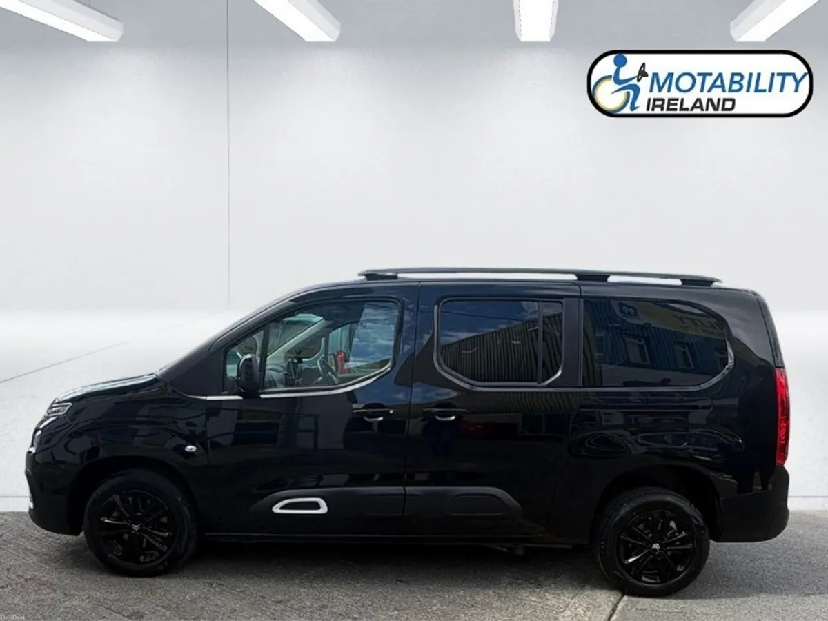 Citroen Berlingo Multispace Wheelchair Accessible - Image 3