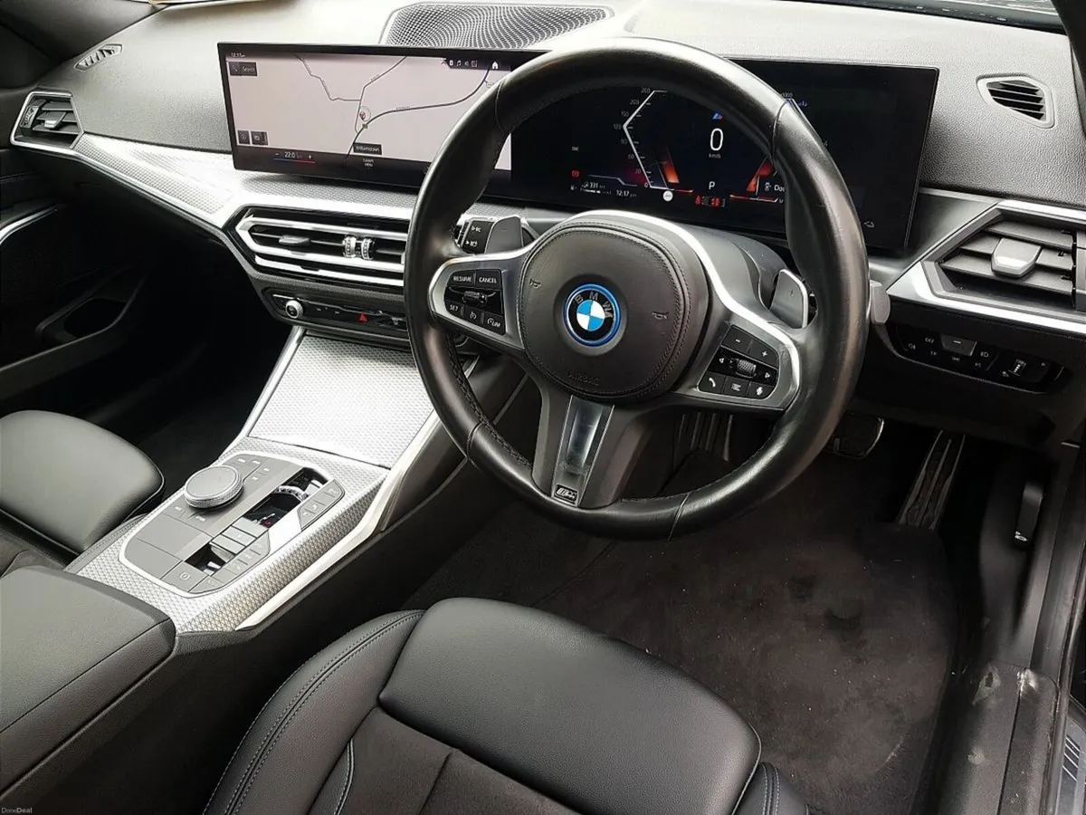 BMW 3-Series 330e M Sport - Image 6