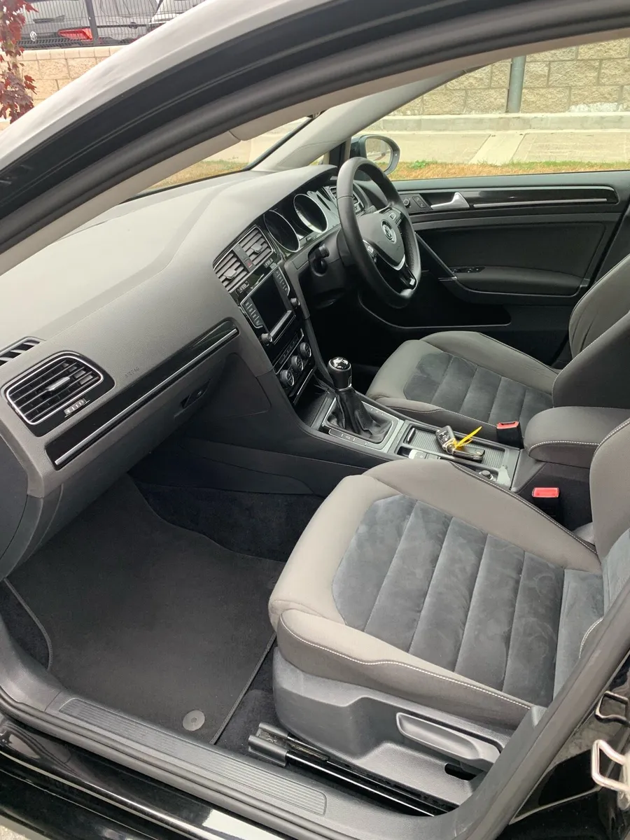 2016 Volkswagen Golf diesel, Nct 9/27, Tax 4/27 - Image 6