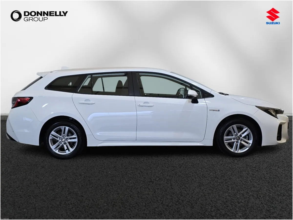 Suzuki Swace Estate Motion - Image 3