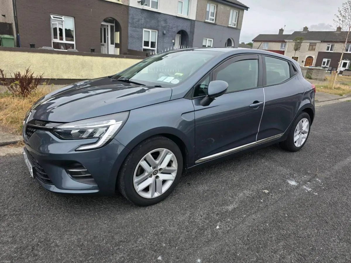 2021 Renault Clio only 42.5k kms - Image 1
