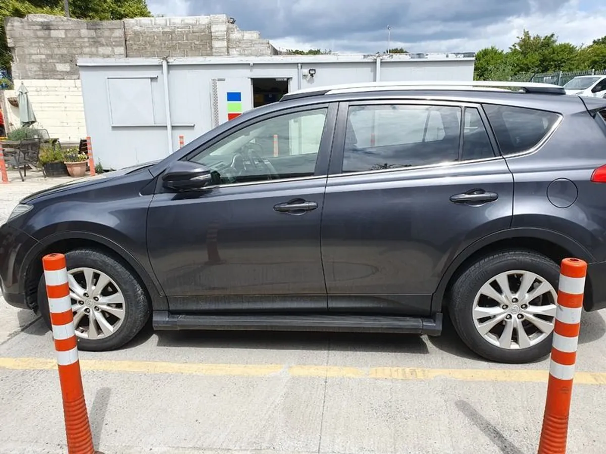 2015 Toyota Rav4 - Image 1
