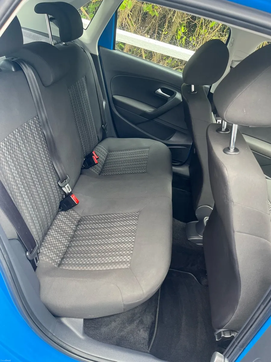 Volkswagen Polo 2015 - Image 6