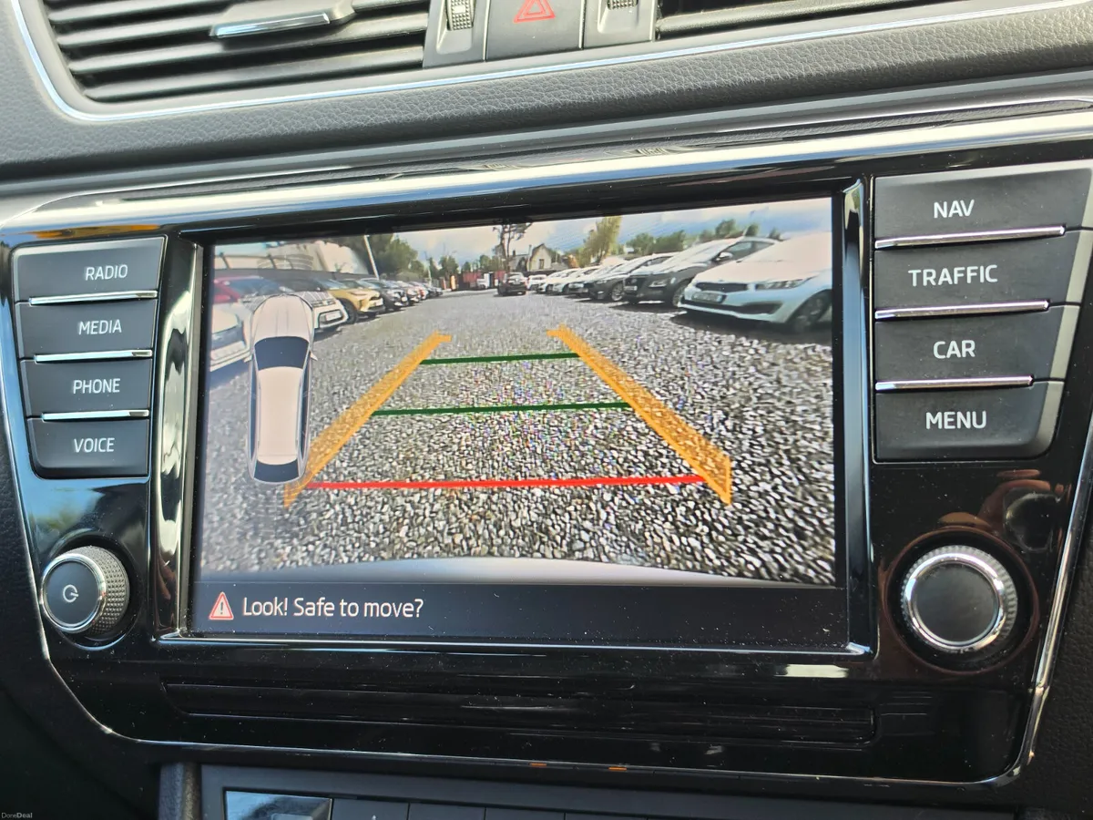 2017 Superb Estate 1.6d/FSH main dealer/Warranty - Image 6