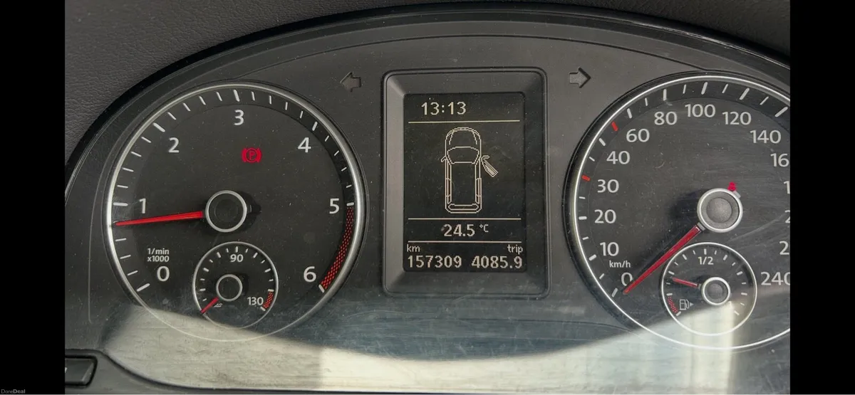 2012 Volkswagen Touran 7 Seater - Image 6