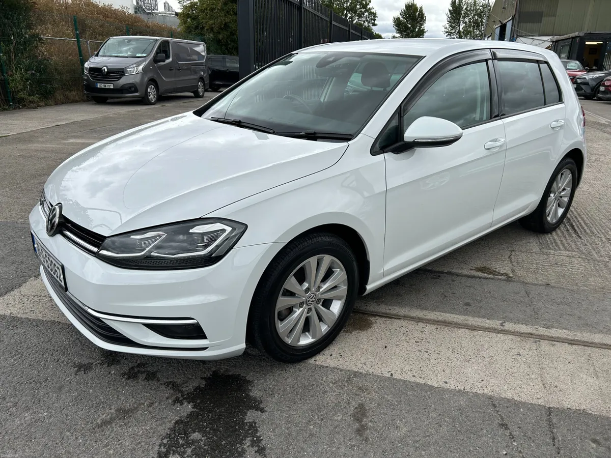 VOLKSWAGEN GOLF 2018, 1.2 TSI 5DR AUTO LOW KMS - Image 2
