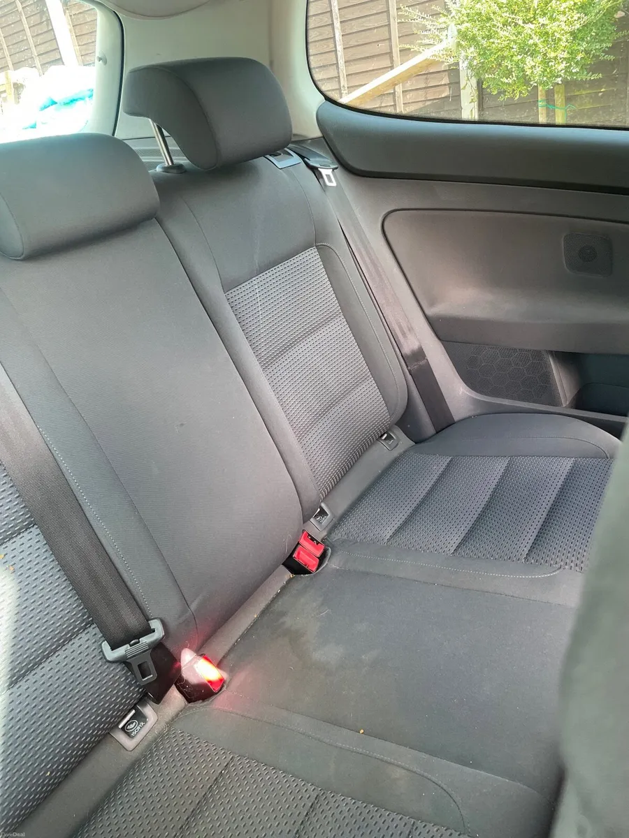 Volkswagen Golf 2008 - Image 6