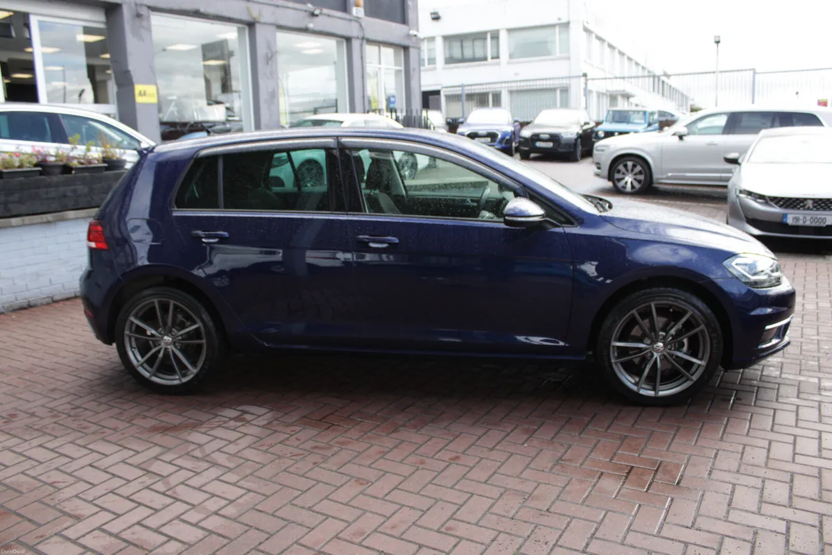 1.2TSI HIGHLINE EDITION  5DR HATCHBACK  AUTO // HU - Image 3