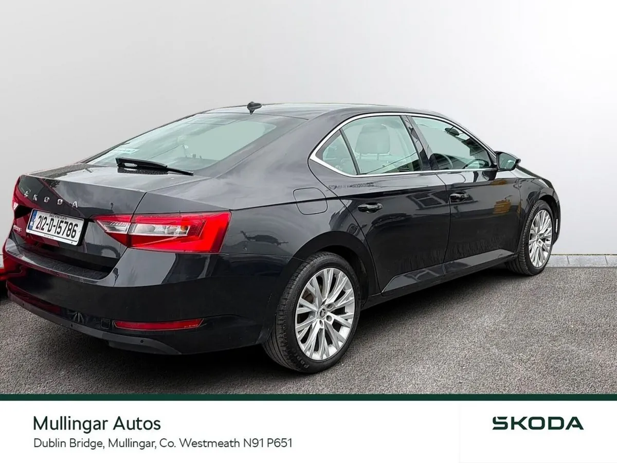 Skoda Superb SUPERB STY 2.0TDI 150HP - Image 3