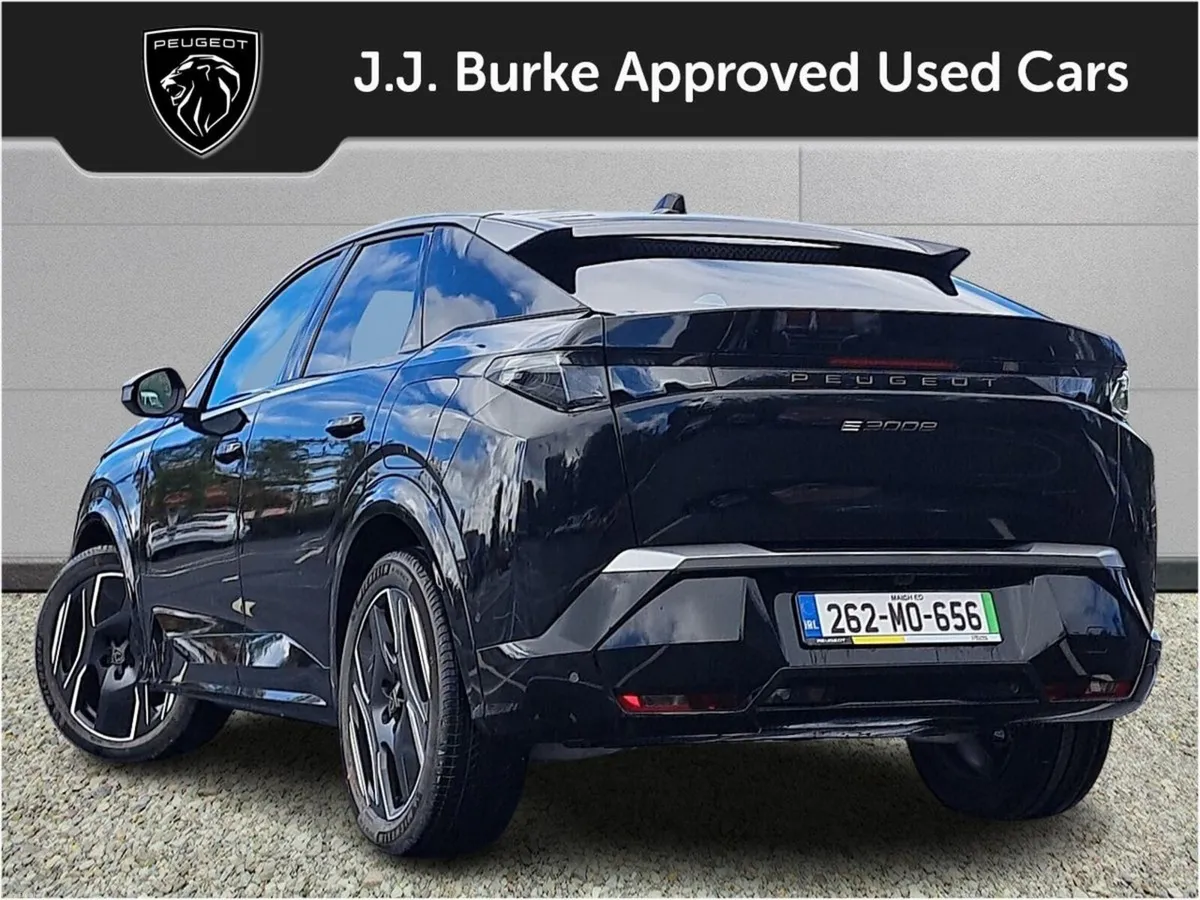 Peugeot 3008 BEV 73kWH 210BHP GT Exclusive - Image 4