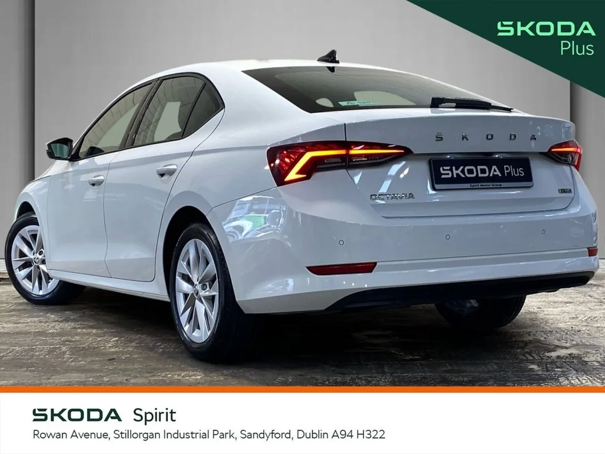 Skoda Octavia Ambition 1.0TSI 110bhp MHEV DSG - Image 3
