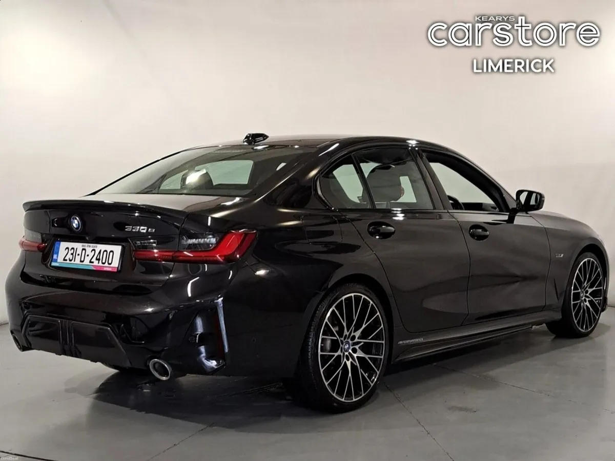 BMW 3-Series 330e M Sport *M PERFORMANCE EXTERIOR - Image 3