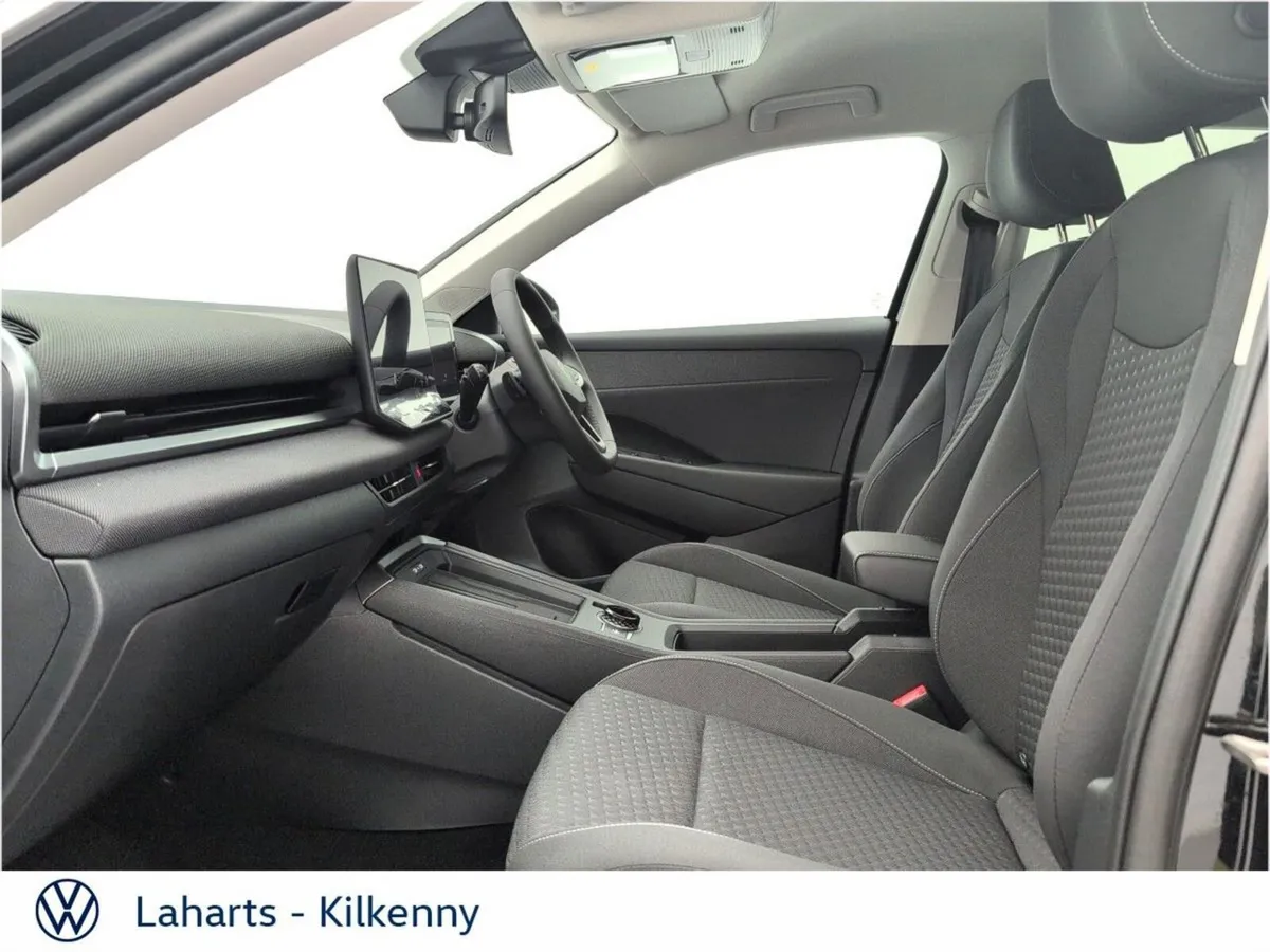 Volkswagen T-Roc LIFE+ 1.5TSI 116HP MHEV *REAR CAM - Image 4