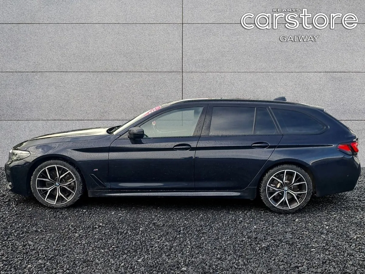 BMW 5-Series 520d M Sport (MHT) Estate - Image 6
