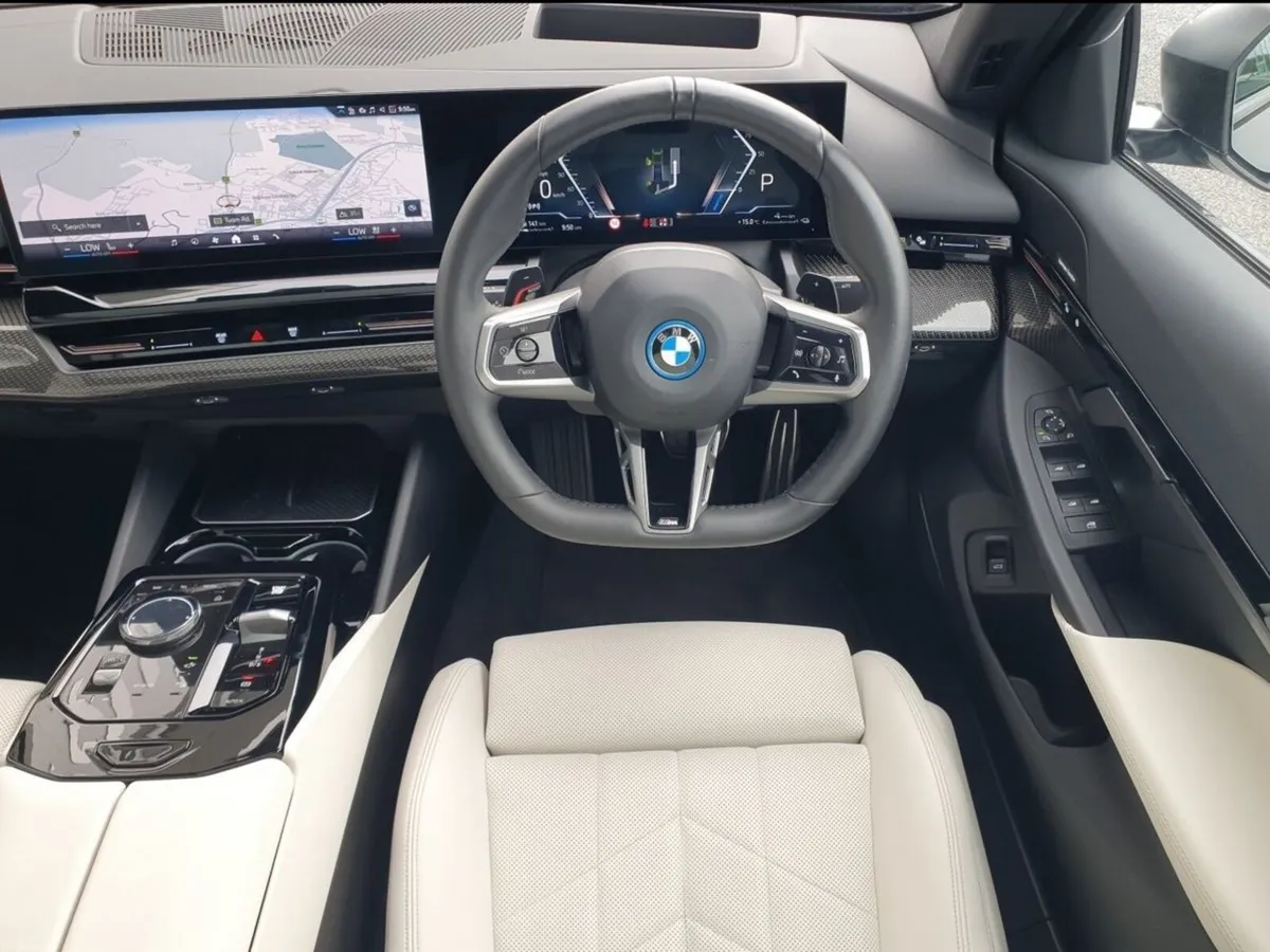 BMW 5-Series 530e M Sport - Image 5
