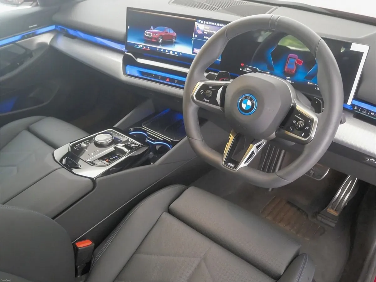 BMW 5-Series 530e M Sport Saloon - Image 6