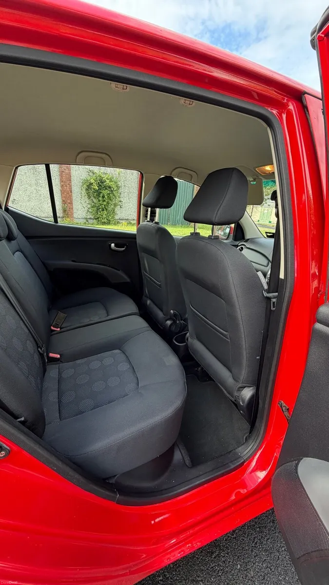 Hyundai i10 1.2 - Image 5