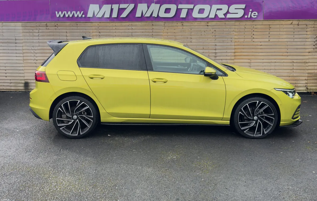 2022 VW Golf, Style DSG, BodyKit - Image 4
