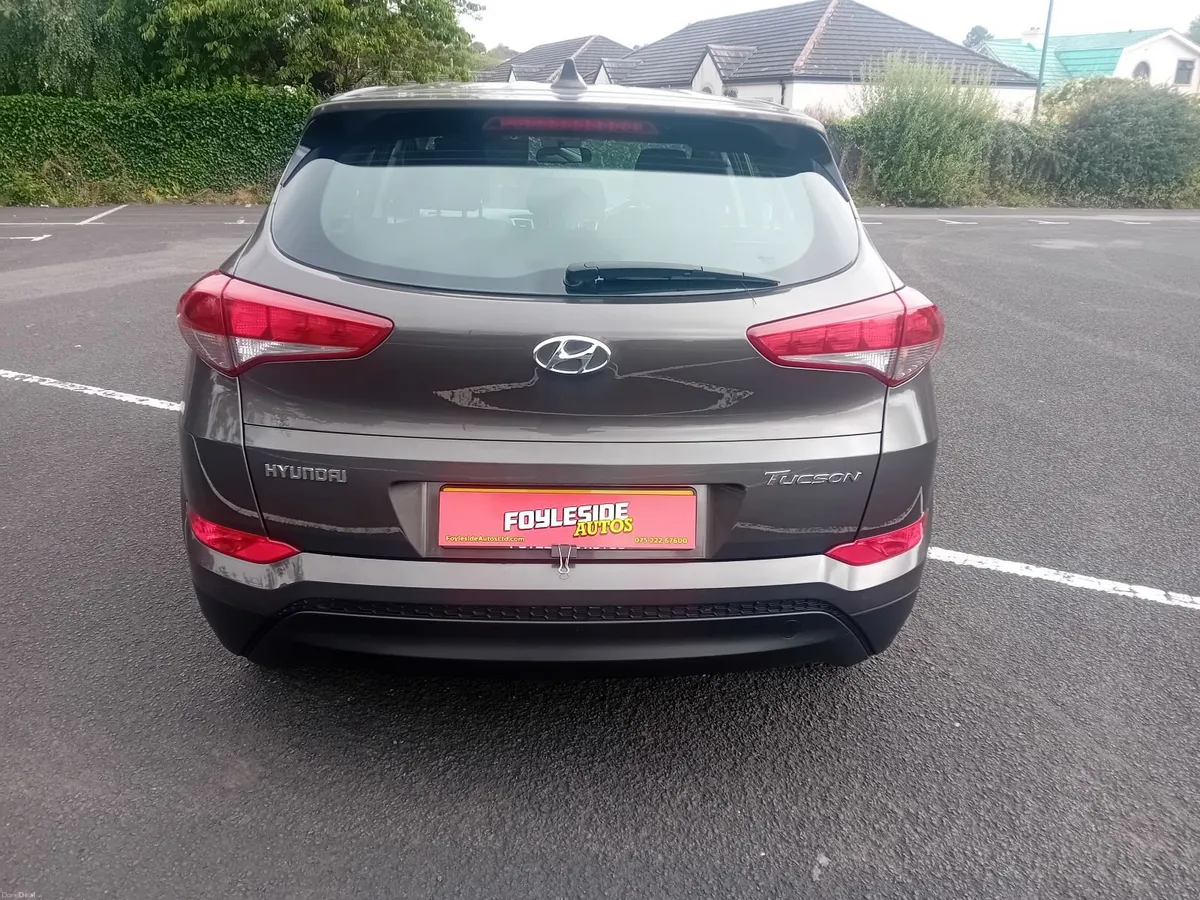 Hyundai Tucson 2017 - Image 2