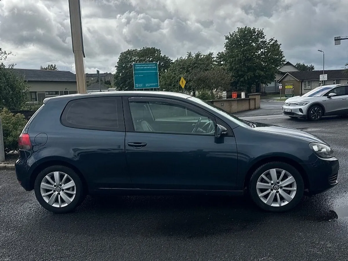 Volkswagen Golf 2.0 TDI 140BHP Match 3DR Leather - Image 6