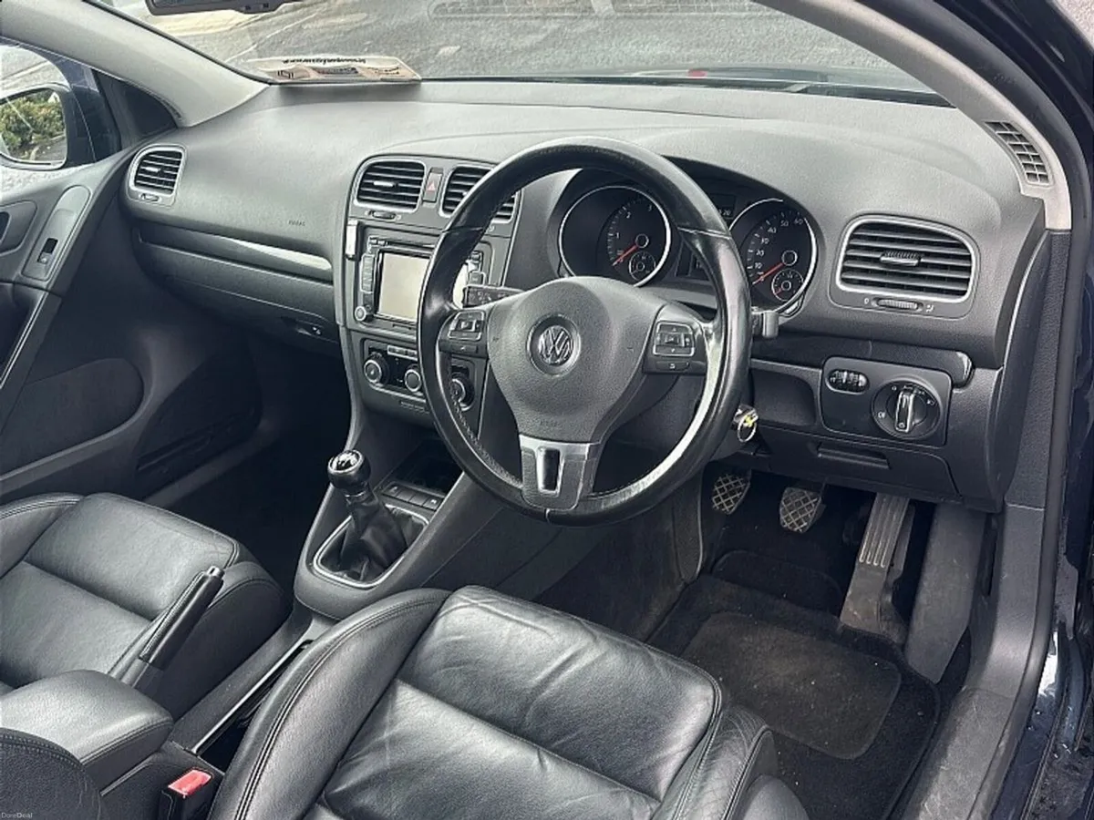 Volkswagen Golf 2.0 TDI 140BHP Match 3DR Leather - Image 3