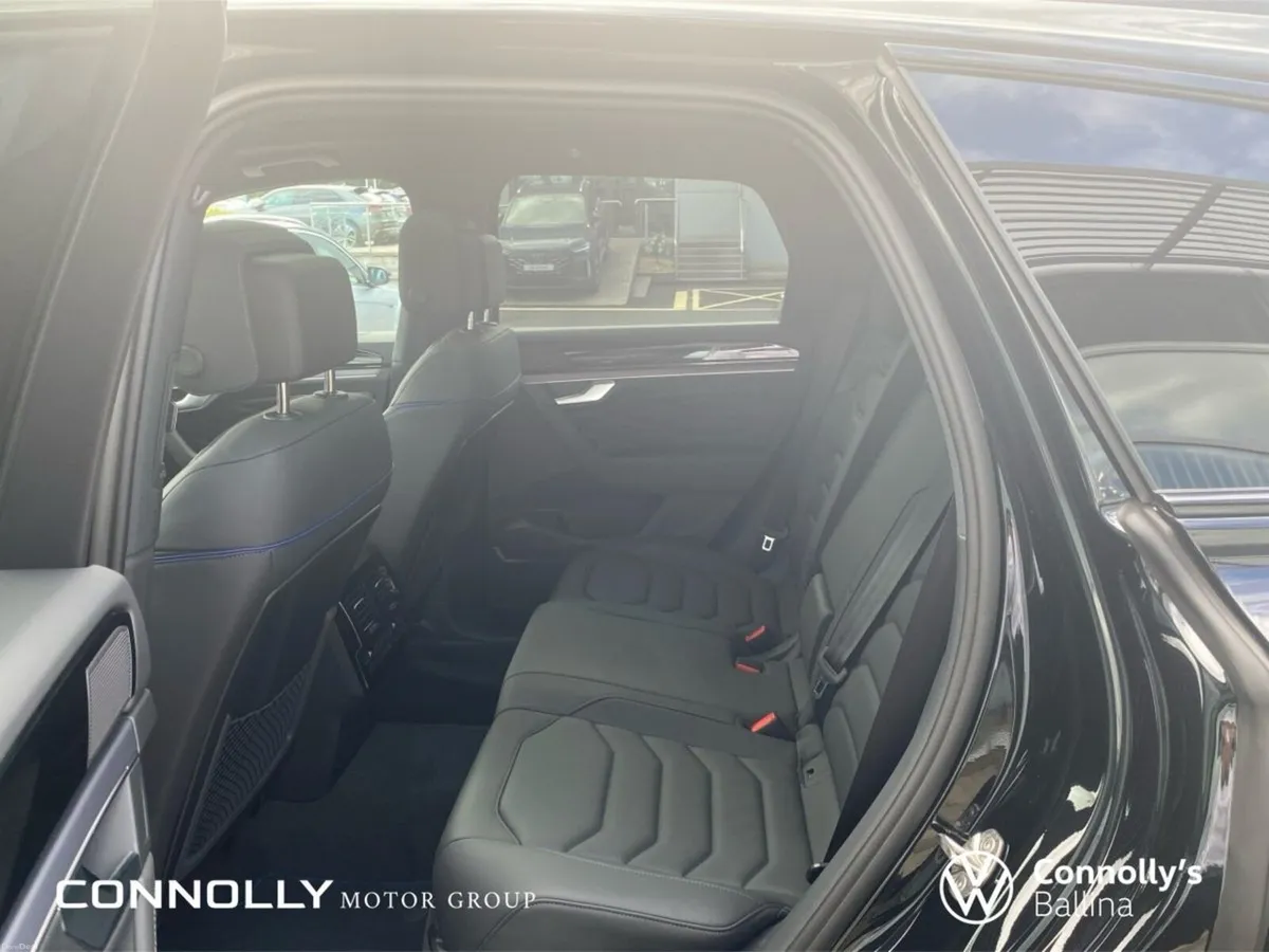 Volkswagen Touareg R - PHEV FINAL EDITION - Image 6