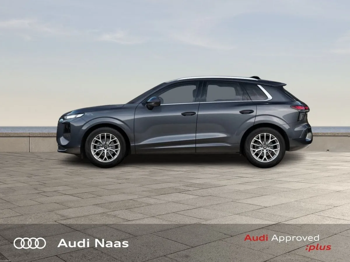Audi Q3 SE TFSI S tronic - Image 4