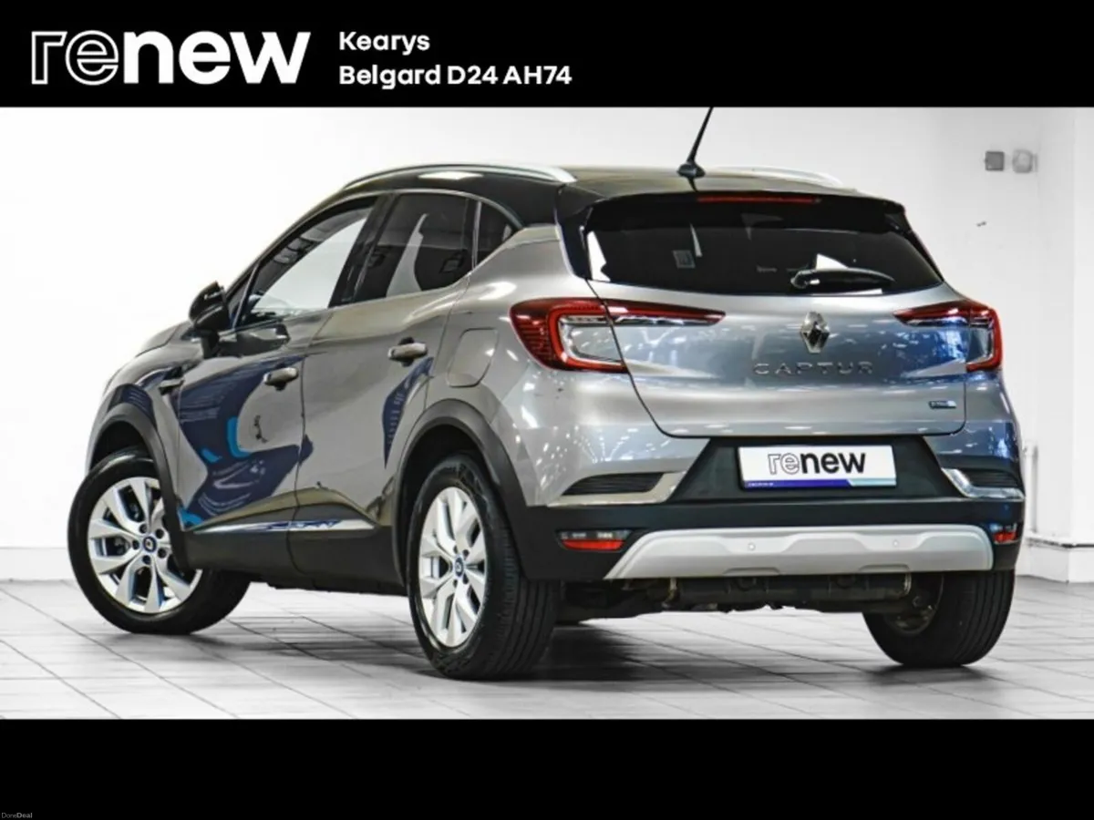 Renault Captur E-TECH Plug-in 160 Auto S-Edition - Image 3