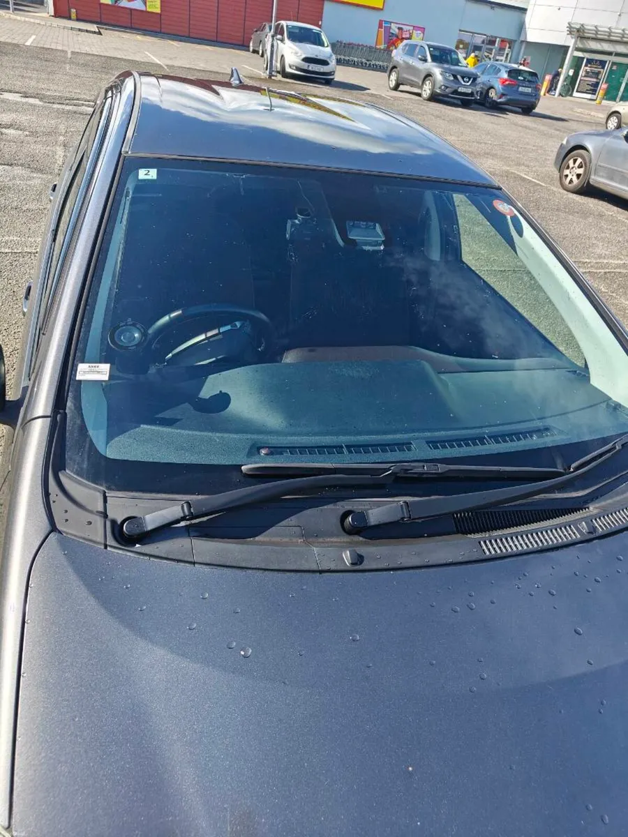 Toyota Aqua 2016 - Image 5