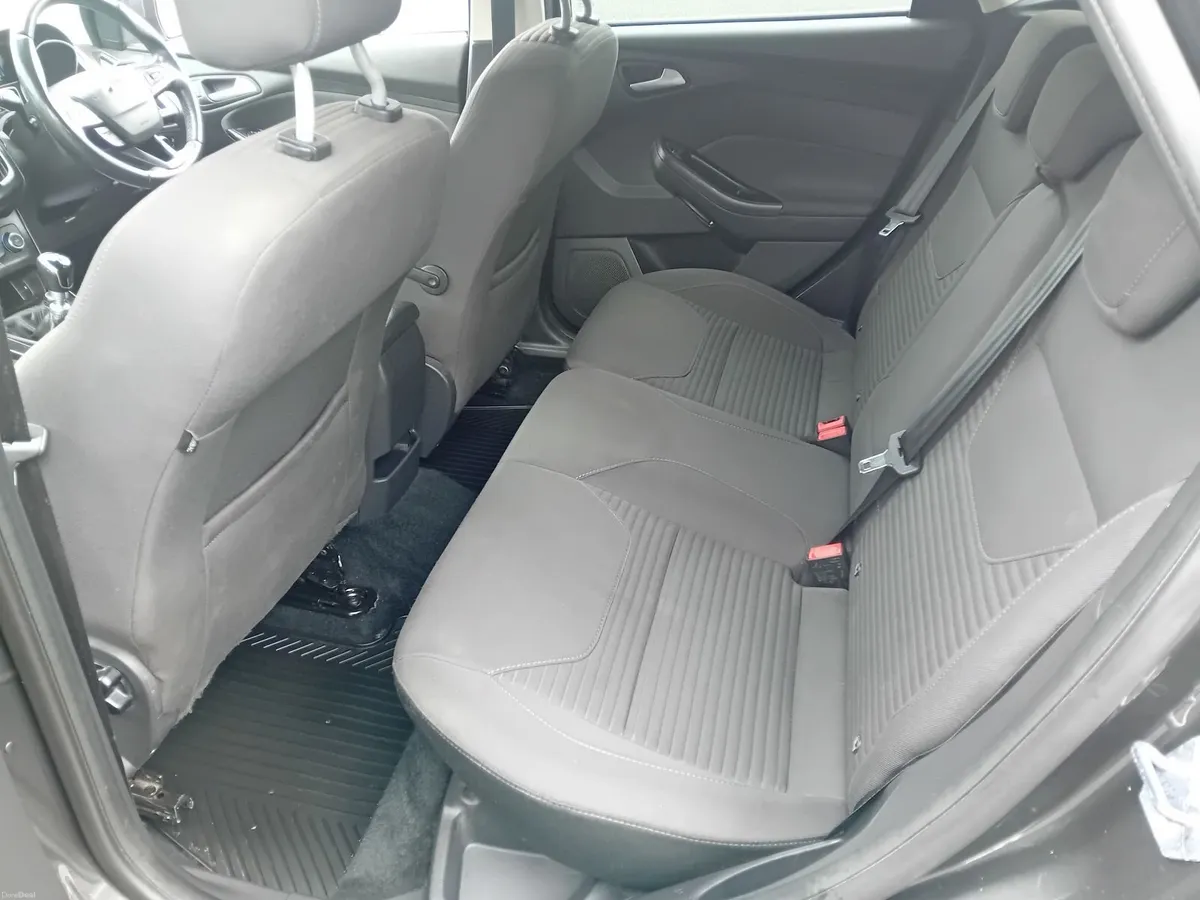 Ford Focus 2017 1.5 diesel - Image 6