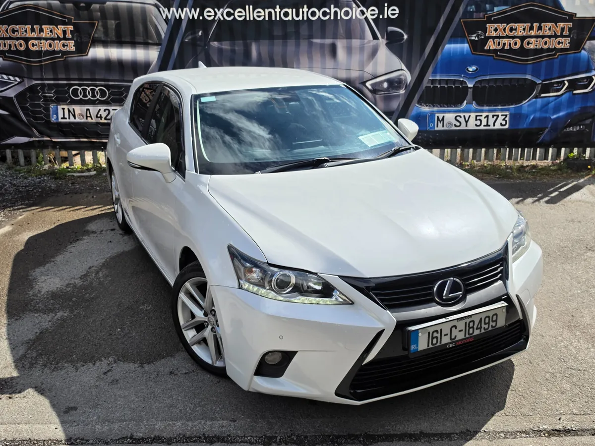 Lexus CT200h 2016 PEARL WHITE HYBRID IMMACULATE! - Image 6