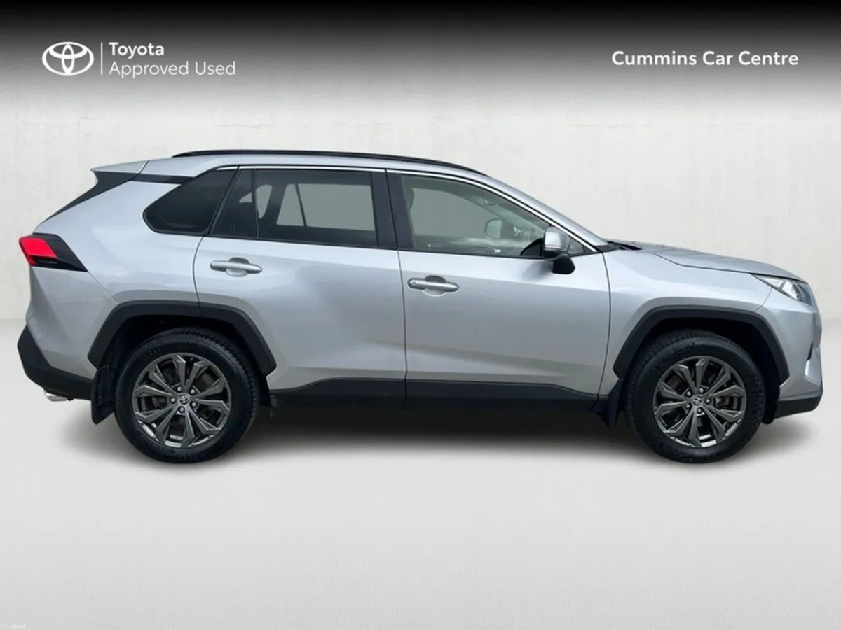 Toyota RAV4 RAV4 HYBRID SOL 4DR AUTO - Image 3