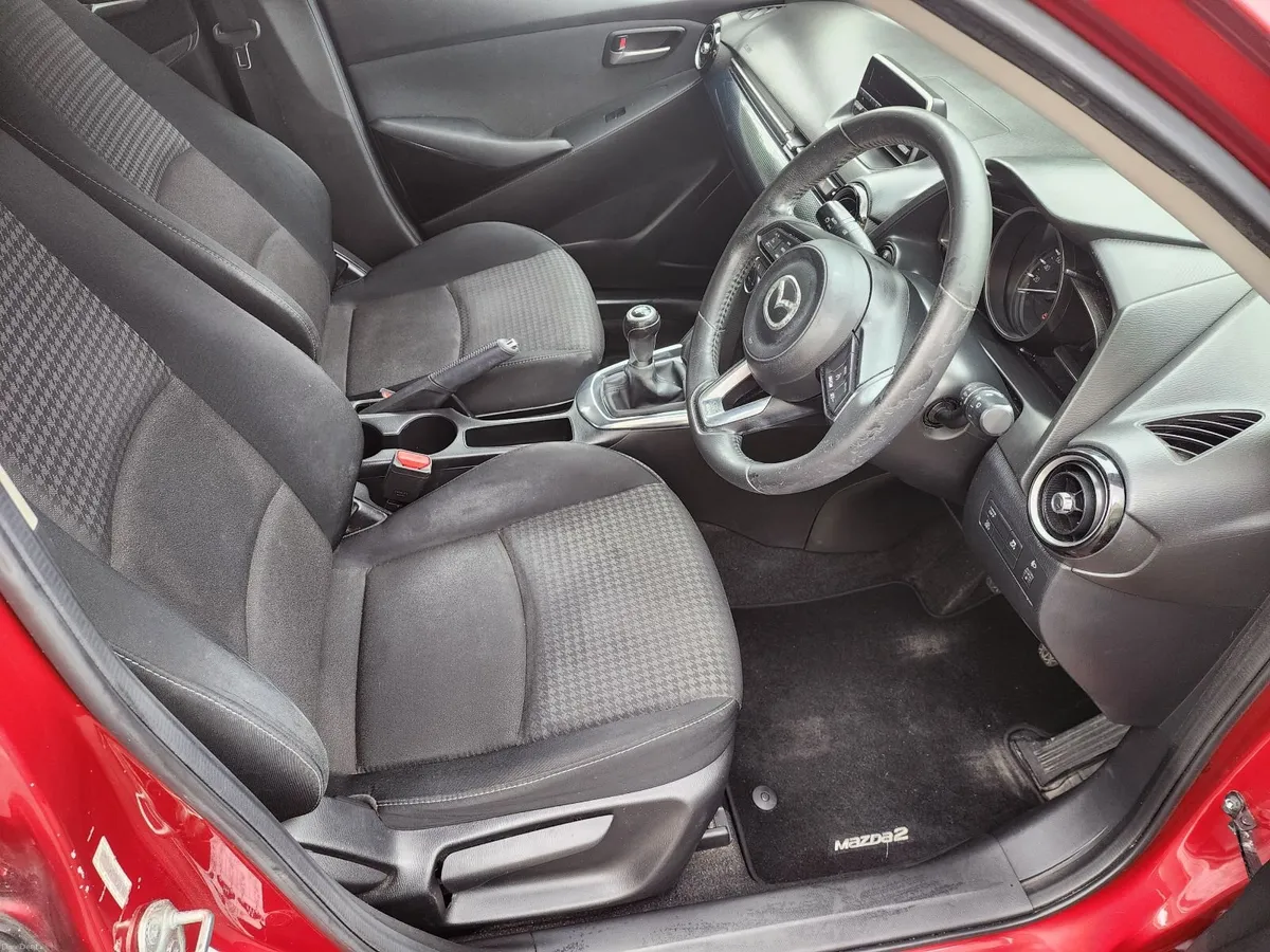 2017 Mazda2 1.5 Executive Skyactiv Manual - Image 5