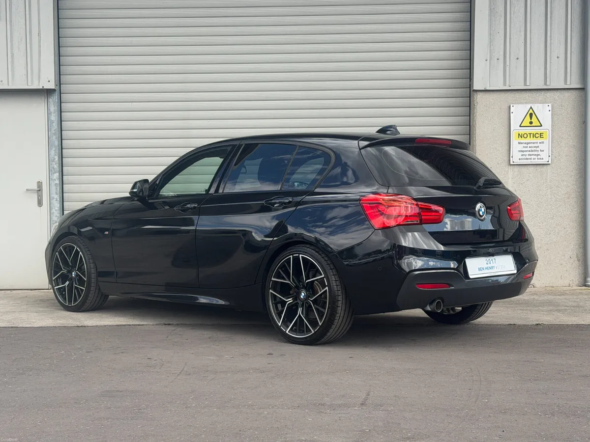 2017 BMW 118i M-Sport Shadow Edition - Image 4