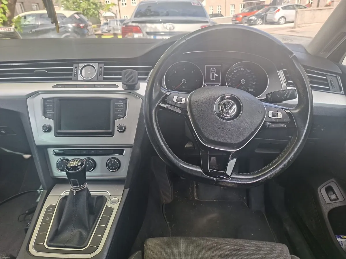 Volkswagen Passat Estate 2016 - Image 3