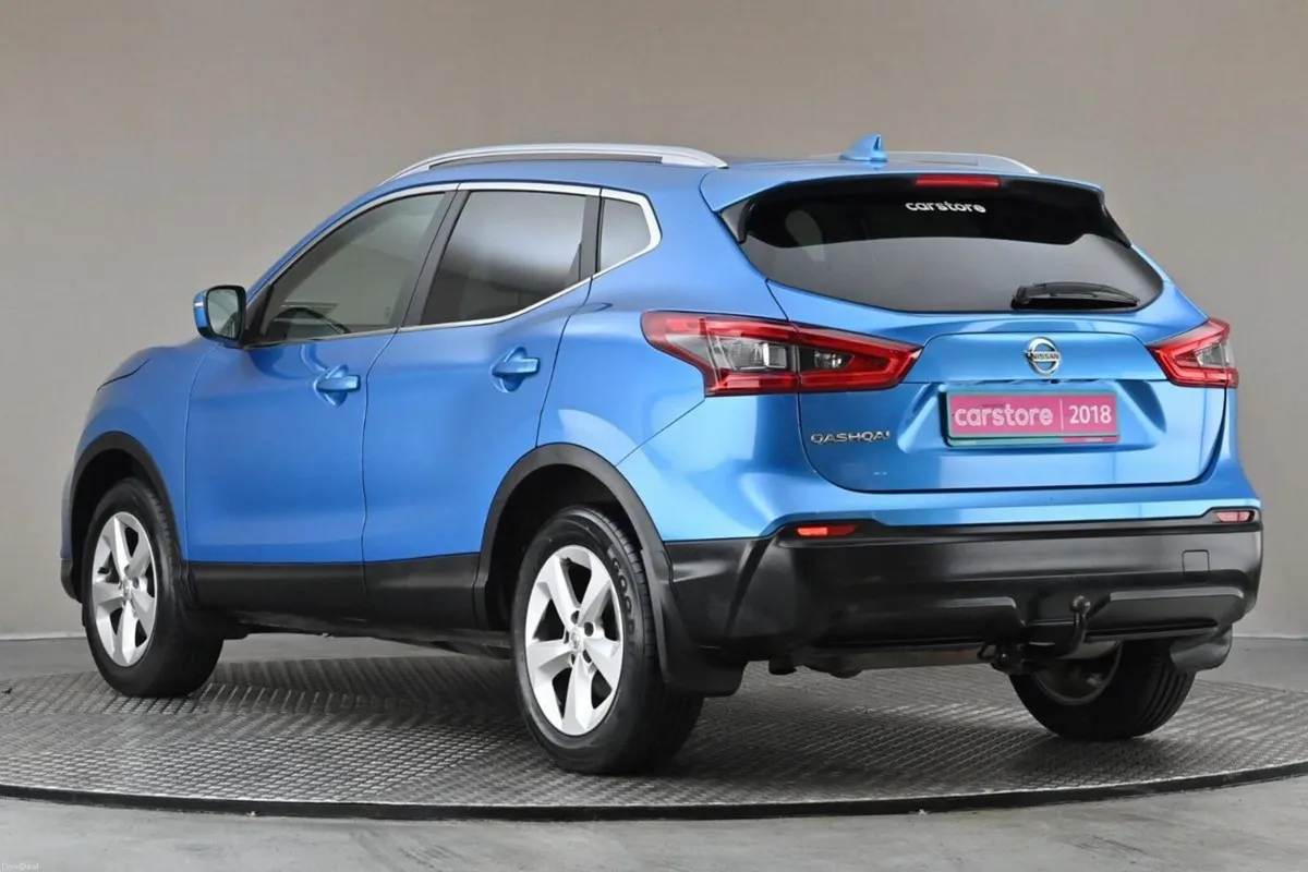 Nissan Qashqai 1.2 SV 6SPD **PAN ROOF**REVERSE CAM - Image 6