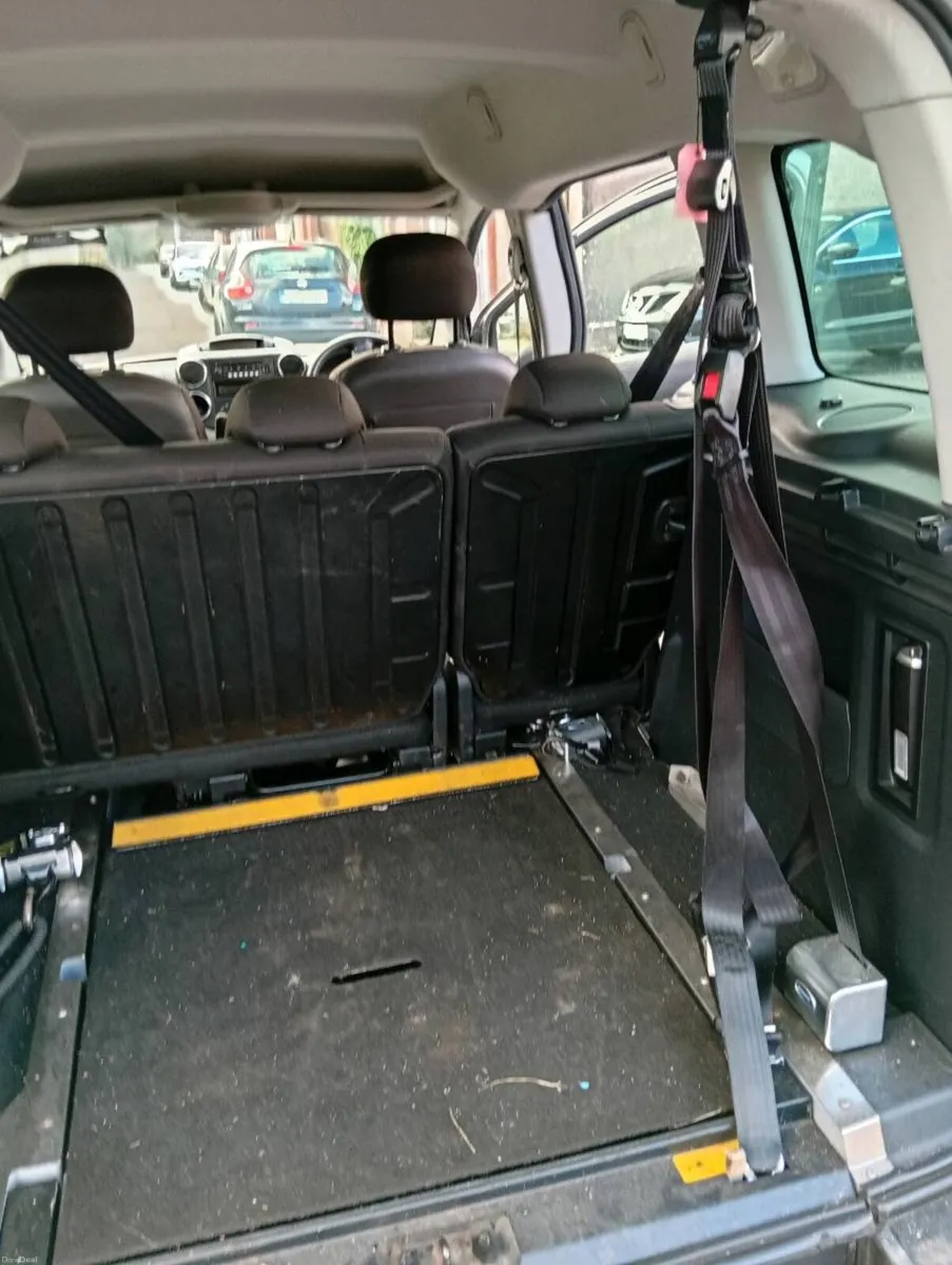 Car Peugeot Horizon Wheelchair accessible - Image 4