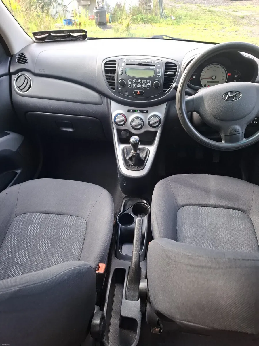 Car - Image 5