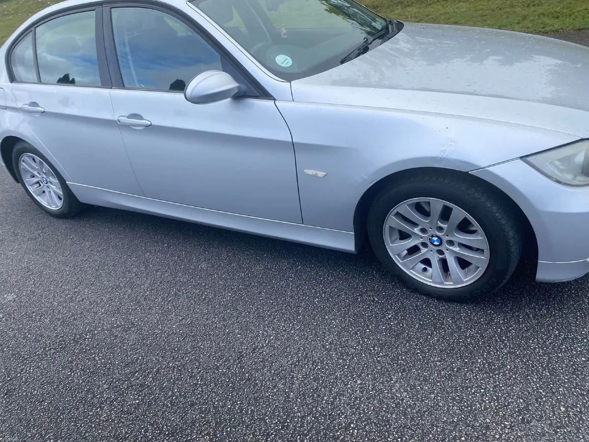 BMW 3-Series 2008 - Image 3